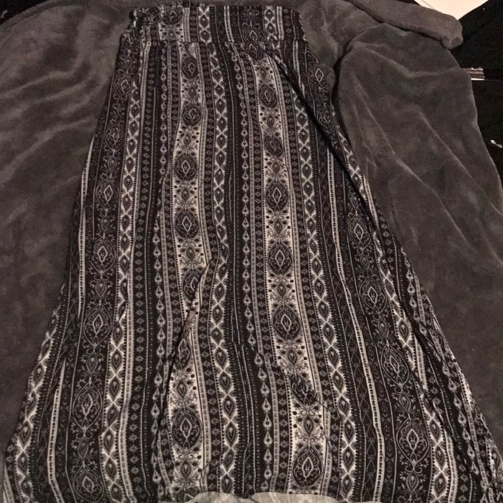 Long to the ankle skirt